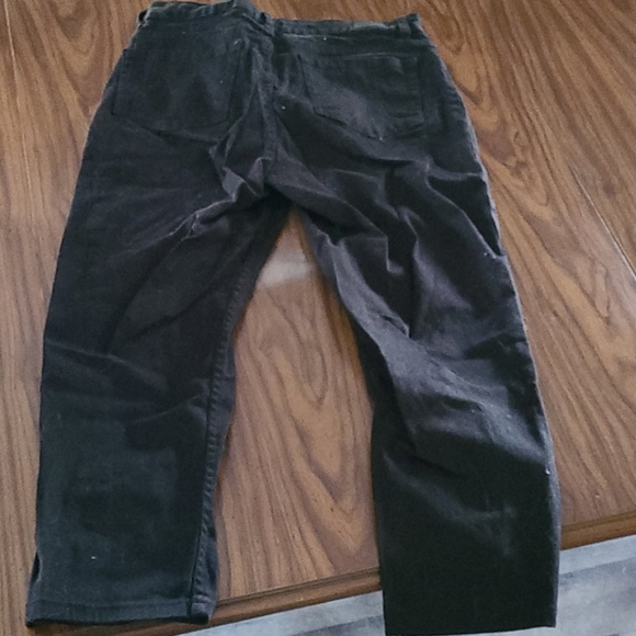 Capris for women - Picture 2 of 2